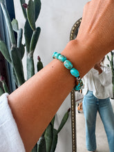 Load image into Gallery viewer, Tejas Nugget Bracelet
