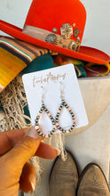 Load image into Gallery viewer, Dakota Pink Conch and Navajo Style Pearl Earrings
