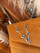 Load image into Gallery viewer, Biggs White Buffalo Necklace
